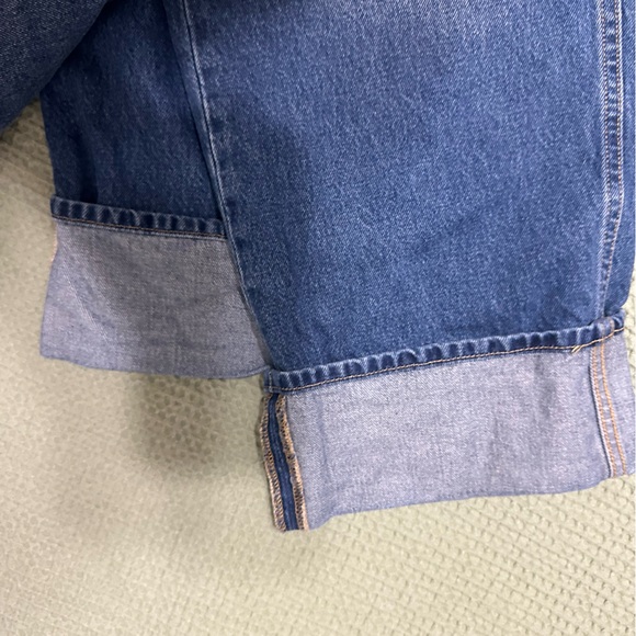 Universal thread jeans! - Picture 3 of 3